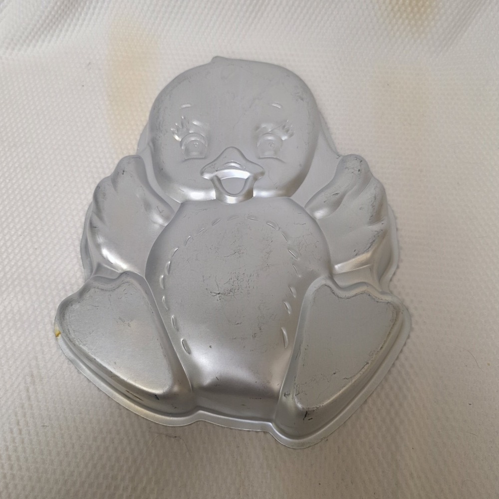 Easter Chick Chicken Duck Cake Pan Vintage 1989 Wilton #2105-2029